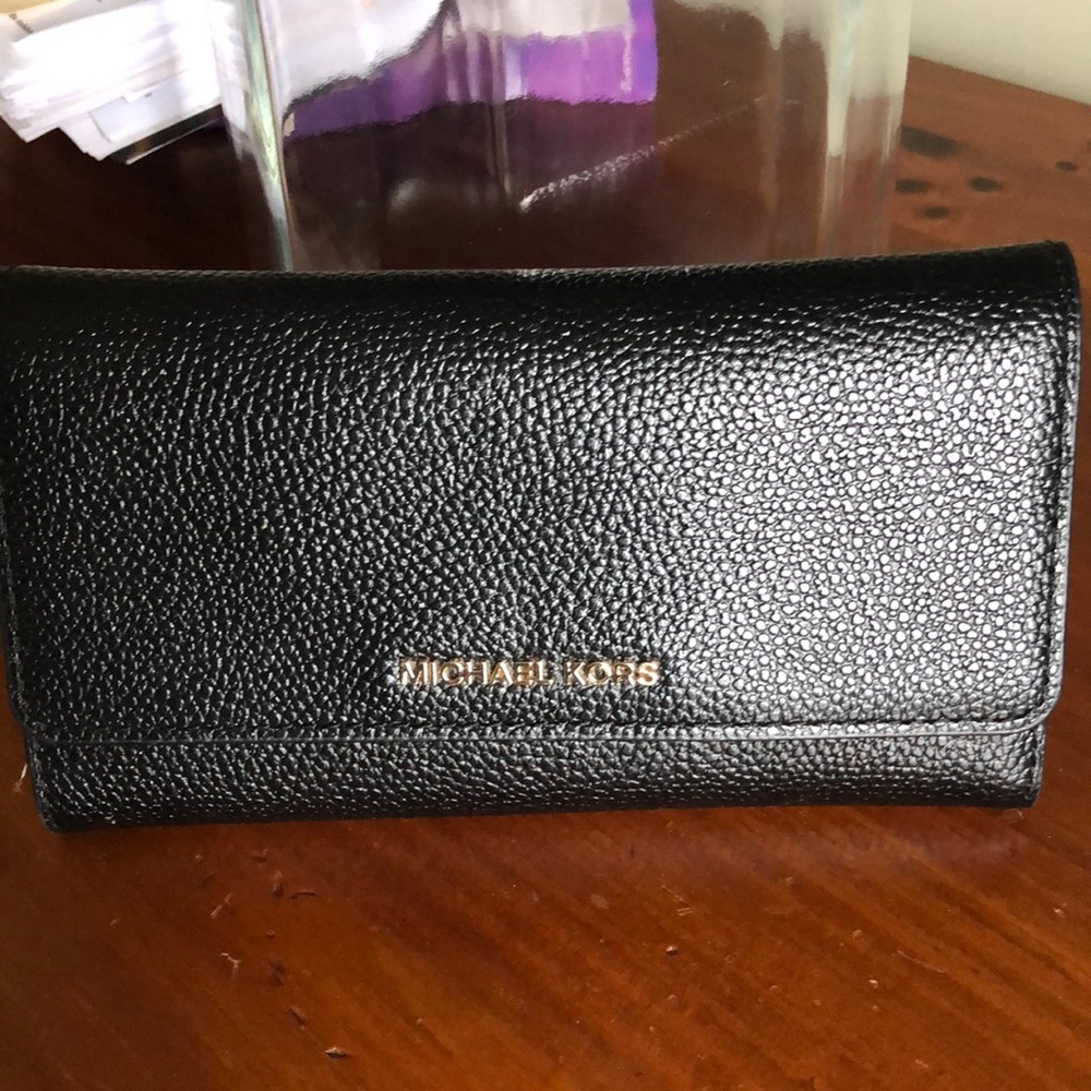 Michael Kors wallet